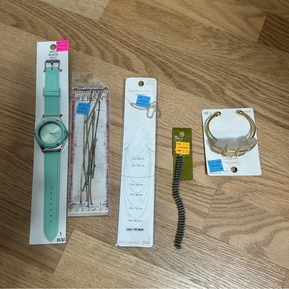 Jewelry Making Kit NEW Miscellaneous Craft Watch Bracelet Ice Resin Beads - Picture 2 of 7